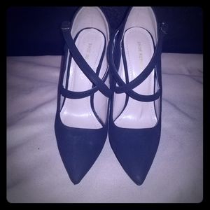 Swade Black high heels